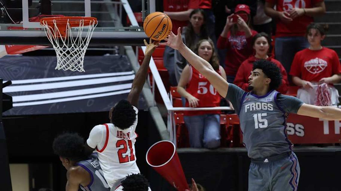  David Punch (#15), a disruptive defender for TCU in 2025-26, headlines Texas's transfer portal class. | Rob Gray-Imagn Images 