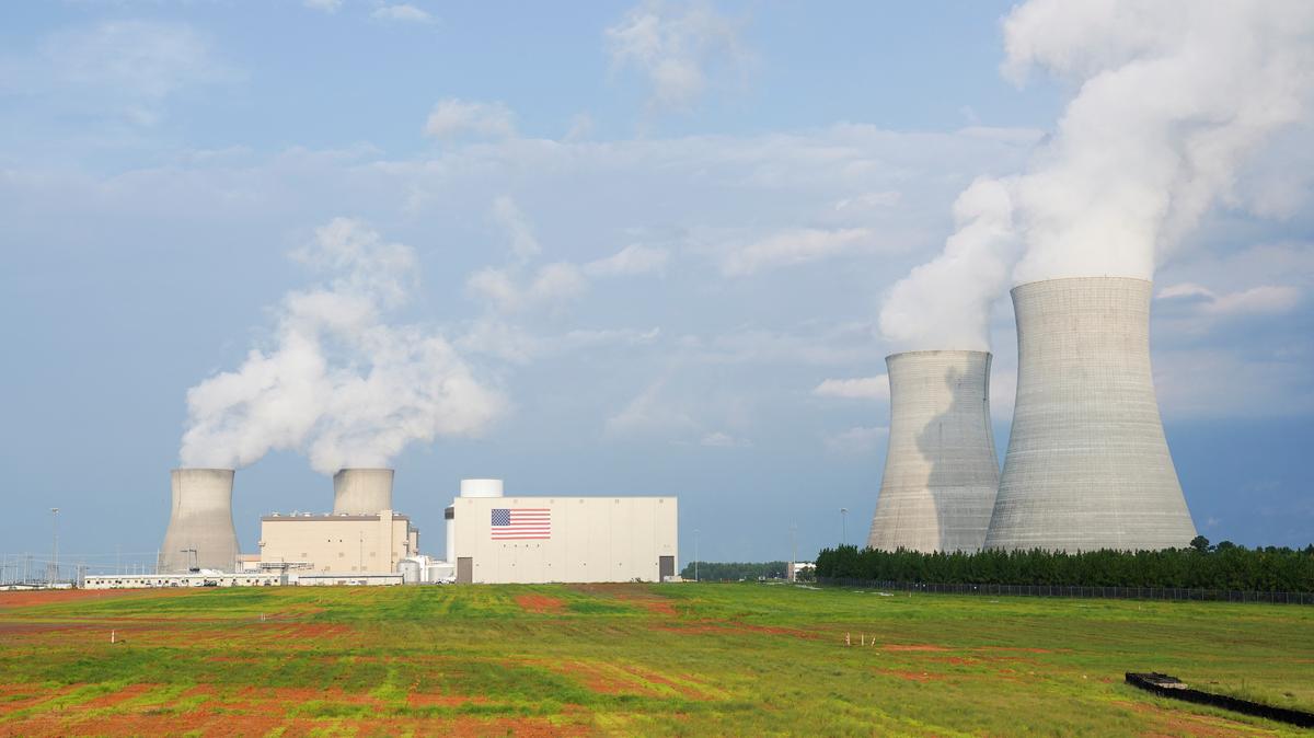 FILE PHOTO: Cooling towers are seen at the nuclear-powered Vogtle Electric Generating Plant in Waynesboro, Georgia, U.S. August 13, 2024.  REUTERS/Megan Varner/File Photo