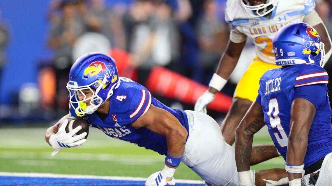 New starting QB Isaiah Marshall steers Kansas to rout of Long Island 