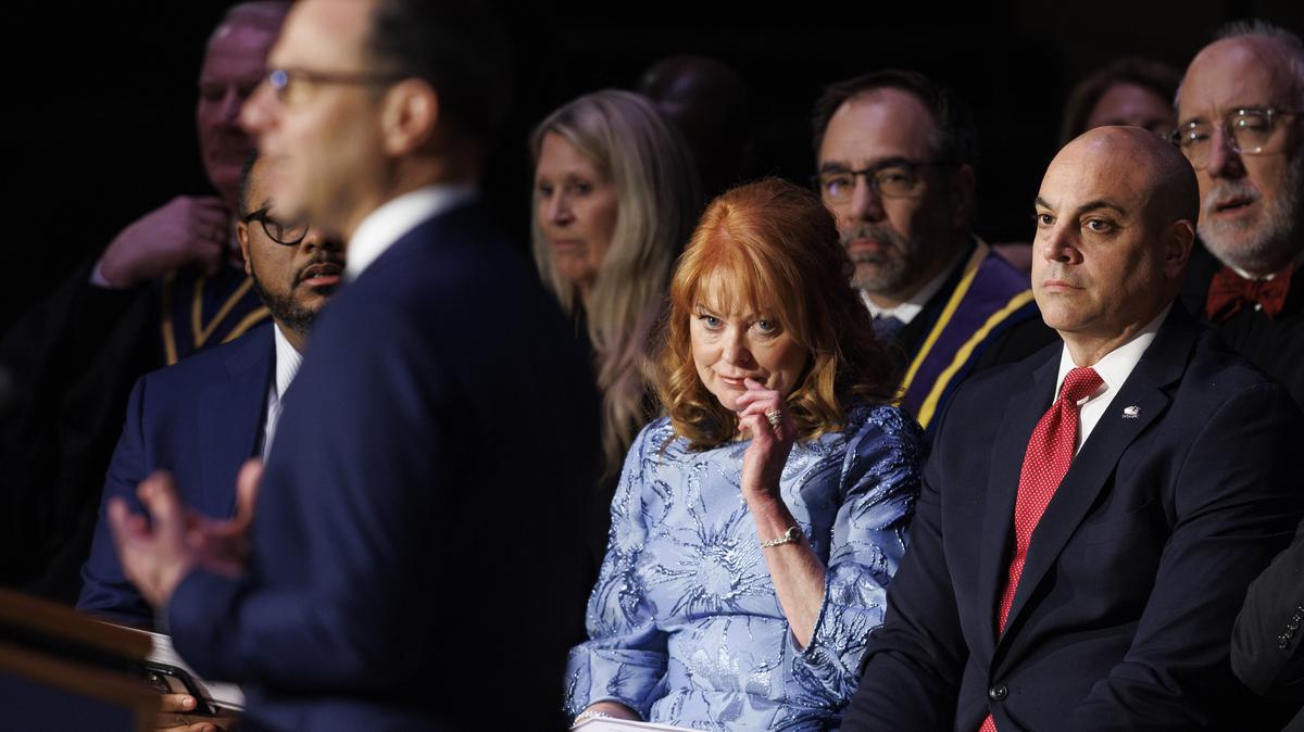 State Treasurer Stacy Garrity and Attorney General David Sunday during a speech by Gov. Josh Shapiro in Harrisburg, Pa., in 2025. (Alejandro A. Alvarez/The Philadelphia Inquirer/TNS)