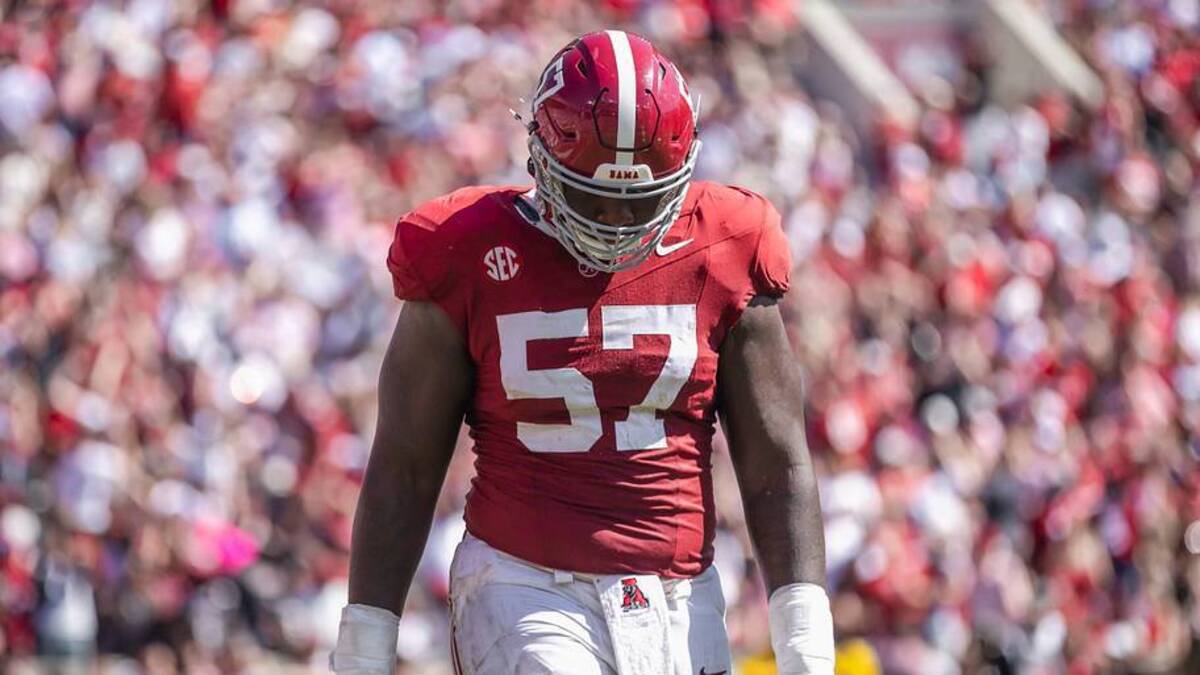  Oct 12, 2024; Tuscaloosa, Alabama, USA; Alabama Crimson Tide offensive lineman Elijah Pritchett (57) walks to the sideline during a turnover in the second quarter at Bryant-Denny Stadium. | USA TODAY Sports via Reuters Connect 
