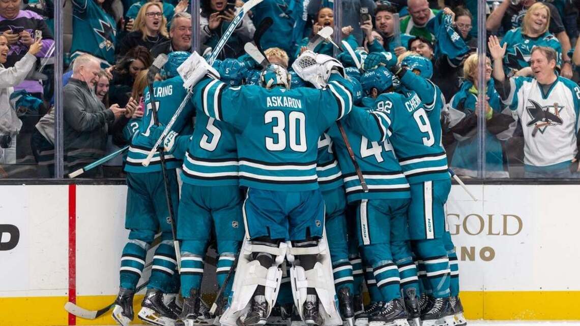 Sharks push for more early-season success against Kings 