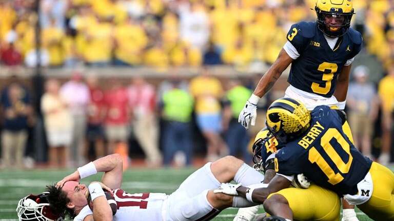 No. 19 Michigan out to avoid drama against UTEP 