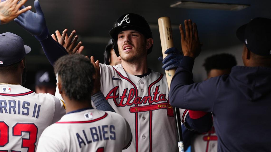 Jonah Heim, Braves pummel Rockies to sweep series, jump to 25-10