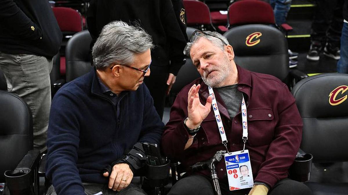  Cavaliers owner Dan Gilbert sent 25 buses of fans to Detroit for Game 7 against the Pistons | Photo by Jason Miller/Getty Images 