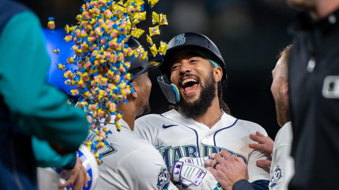 'Catalyst' J.P. Crawford, Mariners go for another win over Astros    