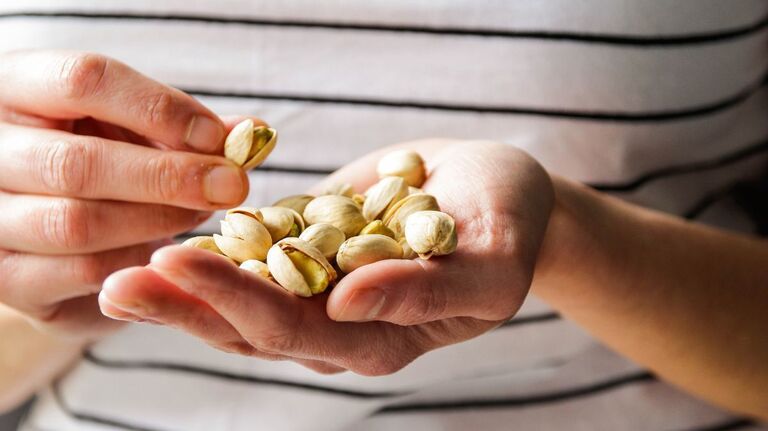 5 Best Nuts for Weight Loss—Crush Cravings & Boost Fat Burn