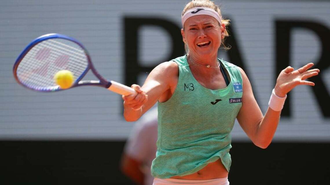 Marie Bouzkova captures Nottingham Open title 