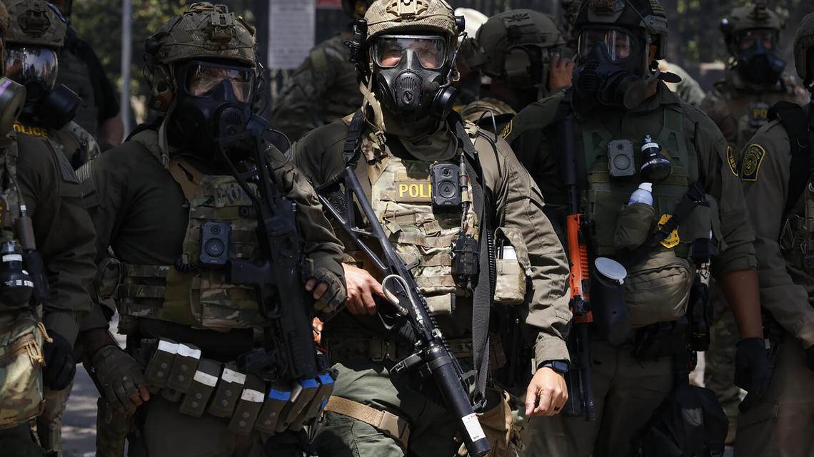 Federal judge strikes down California mask ban on immigration agents for now