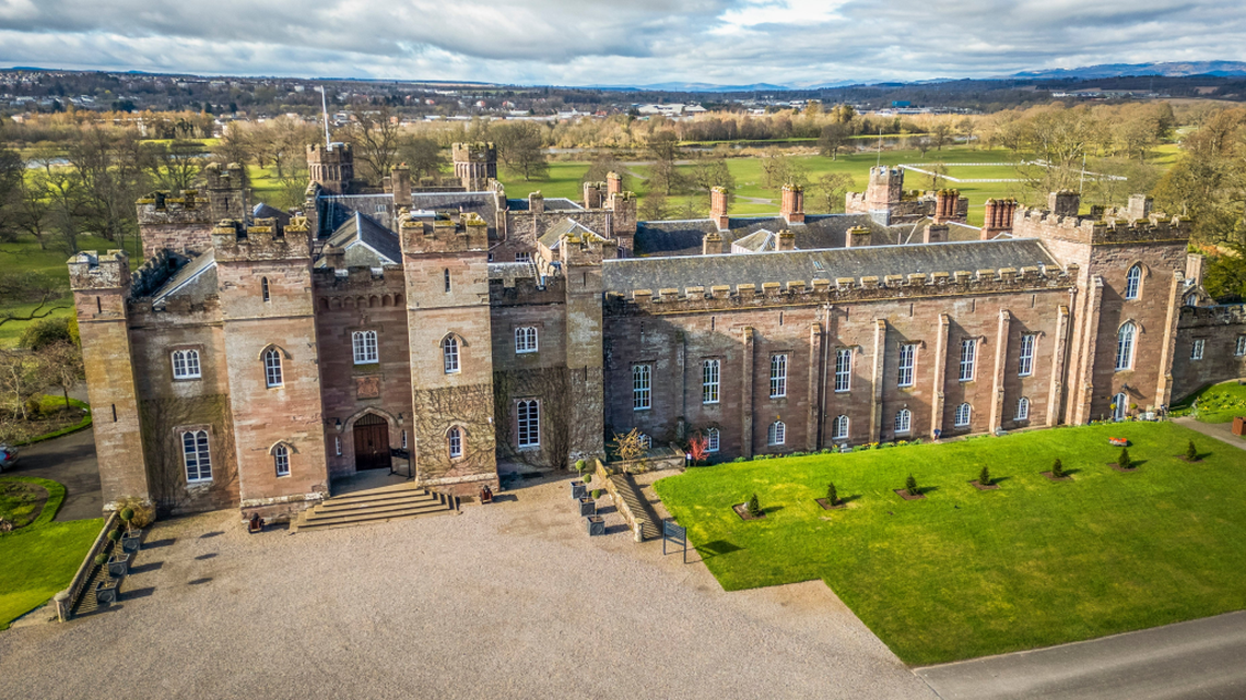 Palace where Scottish kings were crowned to reopen for 60th anniversary
