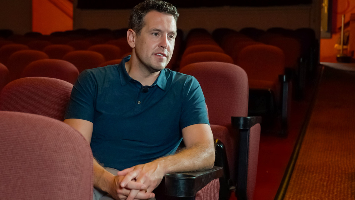 Zach Lahn's run in Iowa is energizing and unnerving Republicans