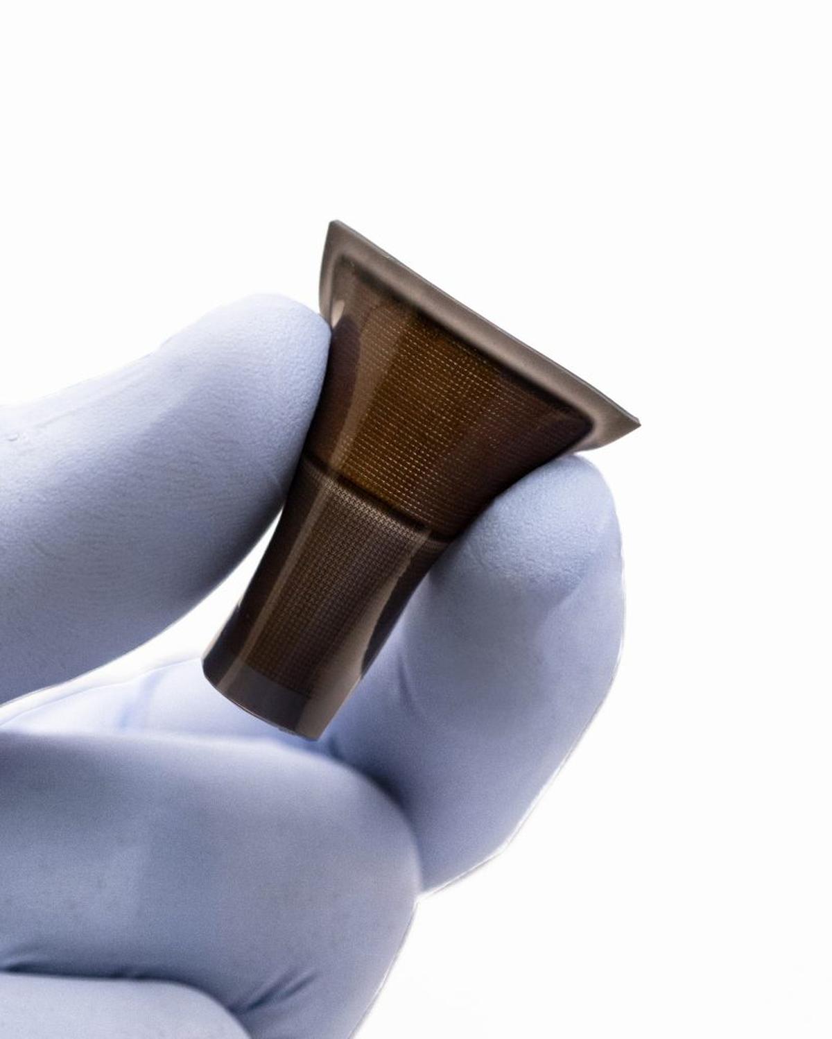  The ultrasound patch is made of soft material that can be easily bent. (Geonho (Tom) Park via SWNS) 