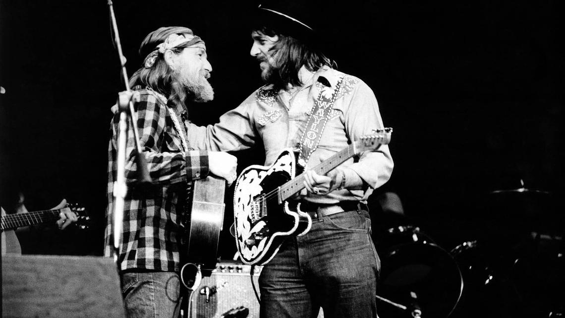 It Took Nearly 20 Years for This Waylon Jennings Song to Finally Hit No. 1 