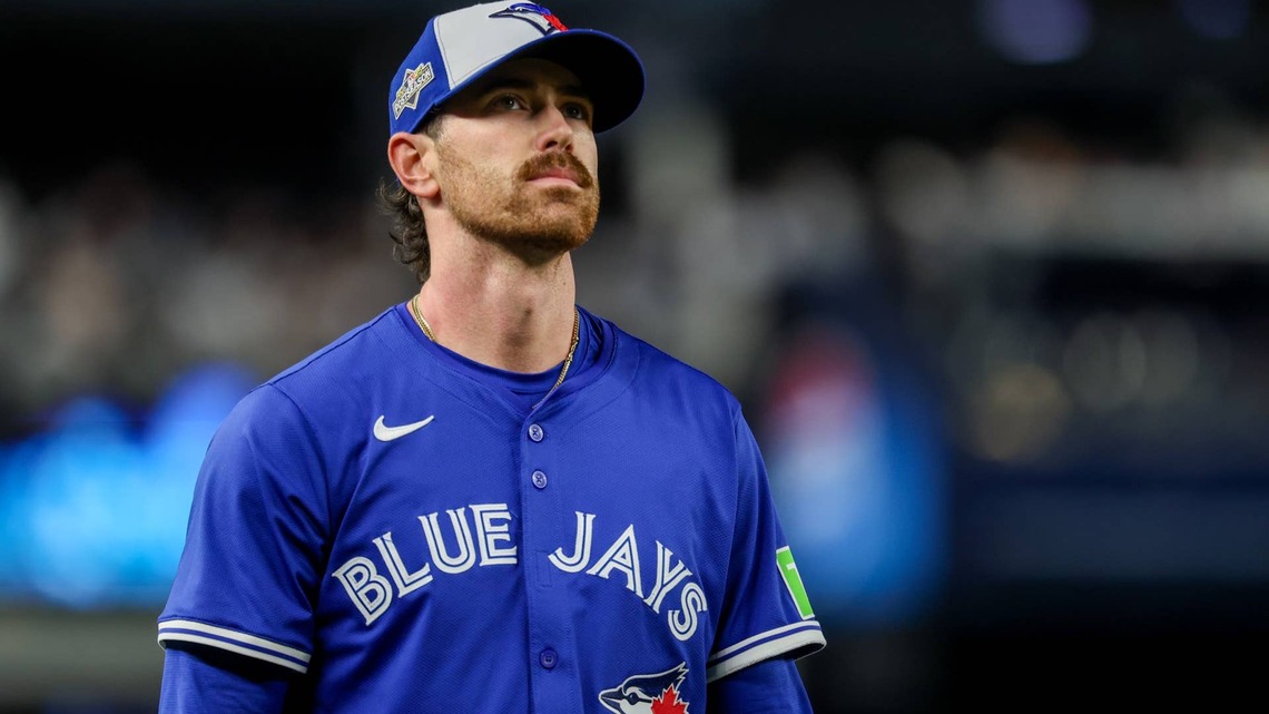 Blue Jays Facing Shane Bieber Decision After Max Scherzer News
