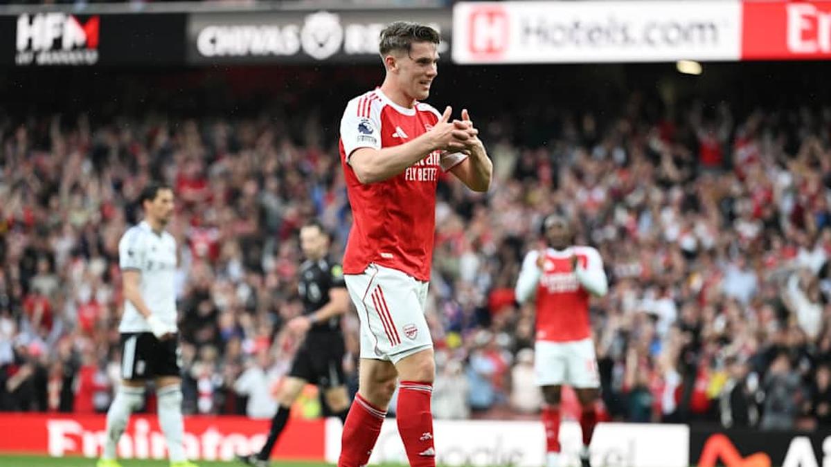  Arsenal continue to set the pace. | Stuart MacFarlane/Arsenal FC/Getty Images 