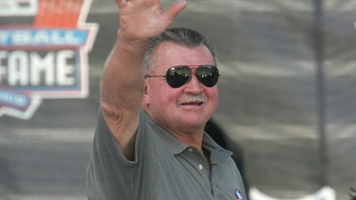 Ditka is ‘the gold standard’ at Halas Hall, current Bears coach Ben Johnson says