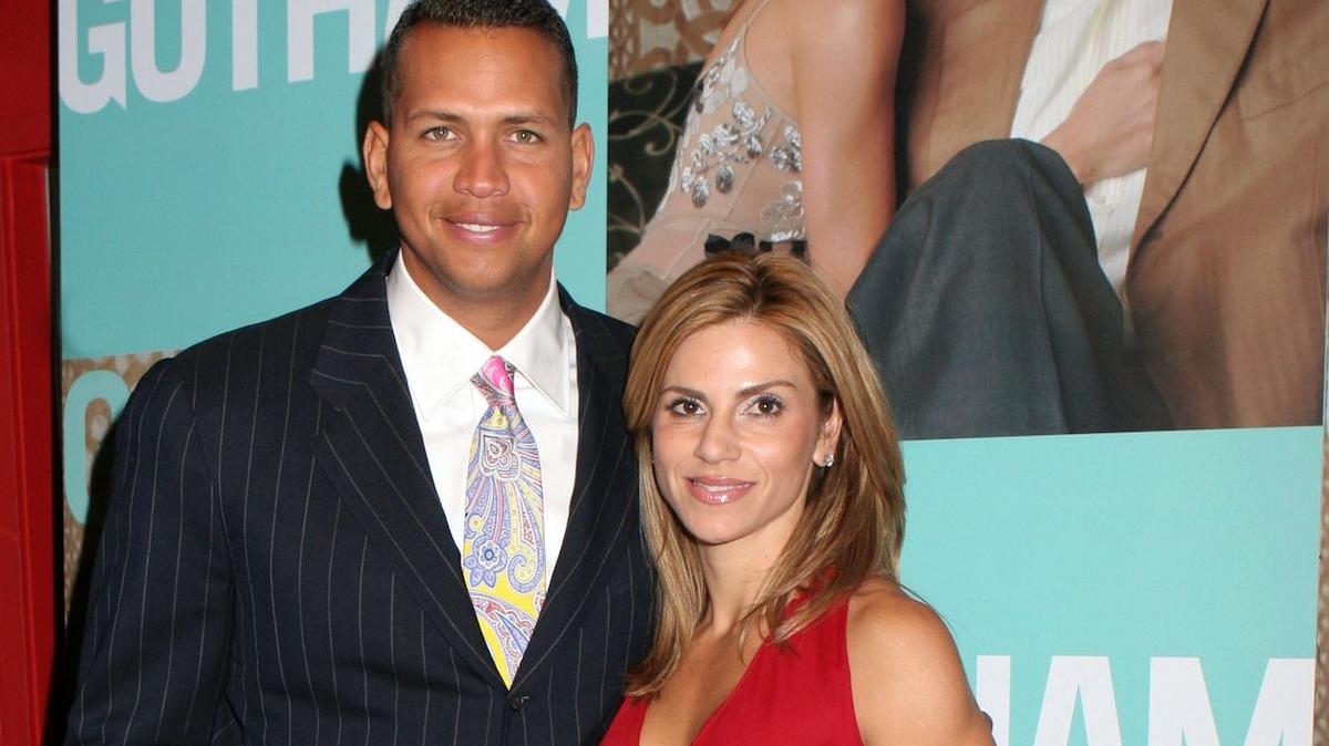 NEW YORK - APRIL 10: New York Yankees third baseman and 2005 American League Most Valuable Player Alex Rodriguez with his wife Cynthia Rodriguez attends the Gotham Magazine's Baseball Party held at Pascha Nightclub. (Photo by Astrid Stawiarz/Getty Images for Gibson Guitars.)