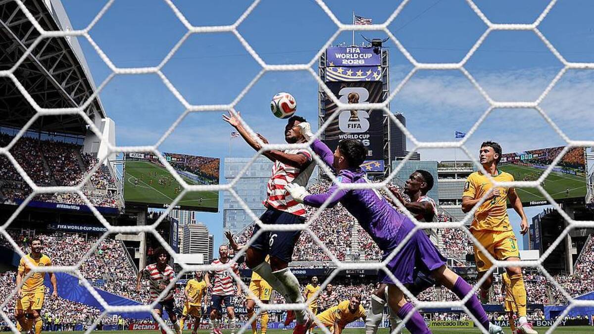  Alex Freeman had a soaring header goal on Friday. | Sarah Stier/FIFA/Getty Images 