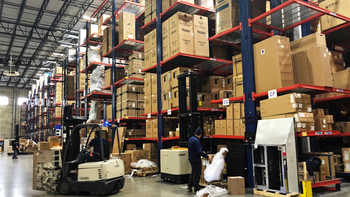 US business inventories increase as expected in April 