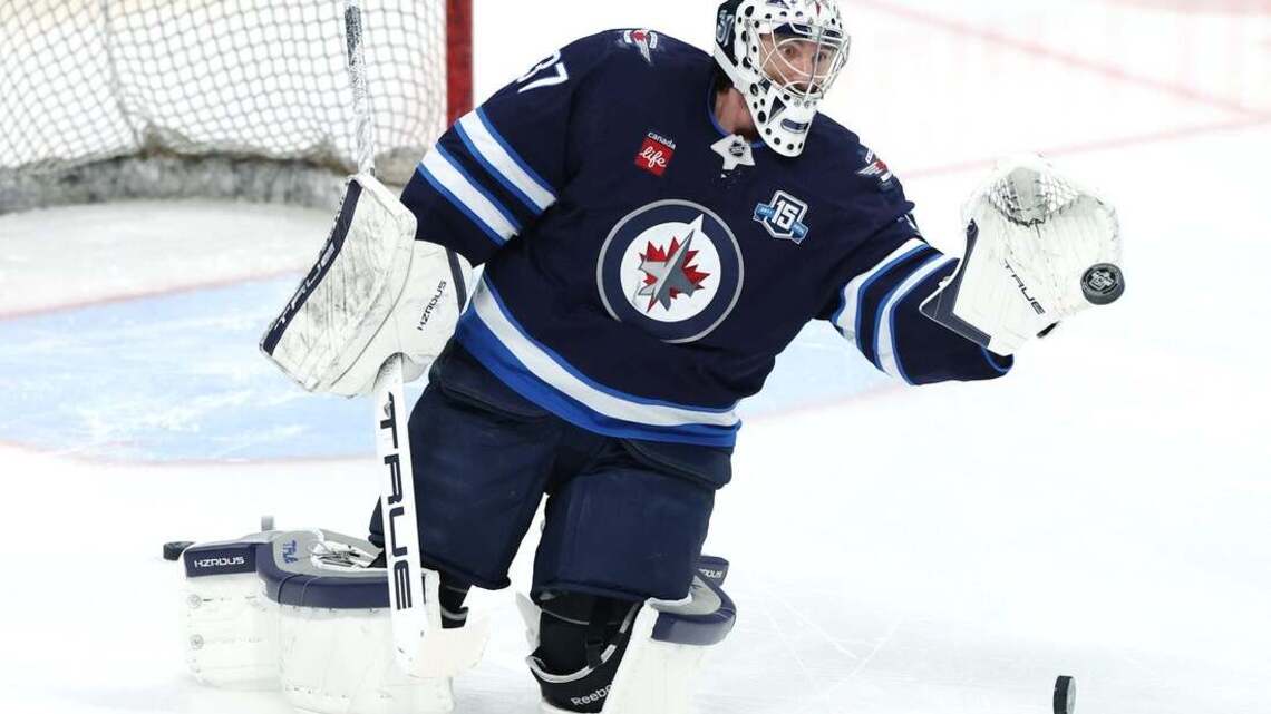 Connor Hellebuyck trade adds intrigue as Devils visit Stars 