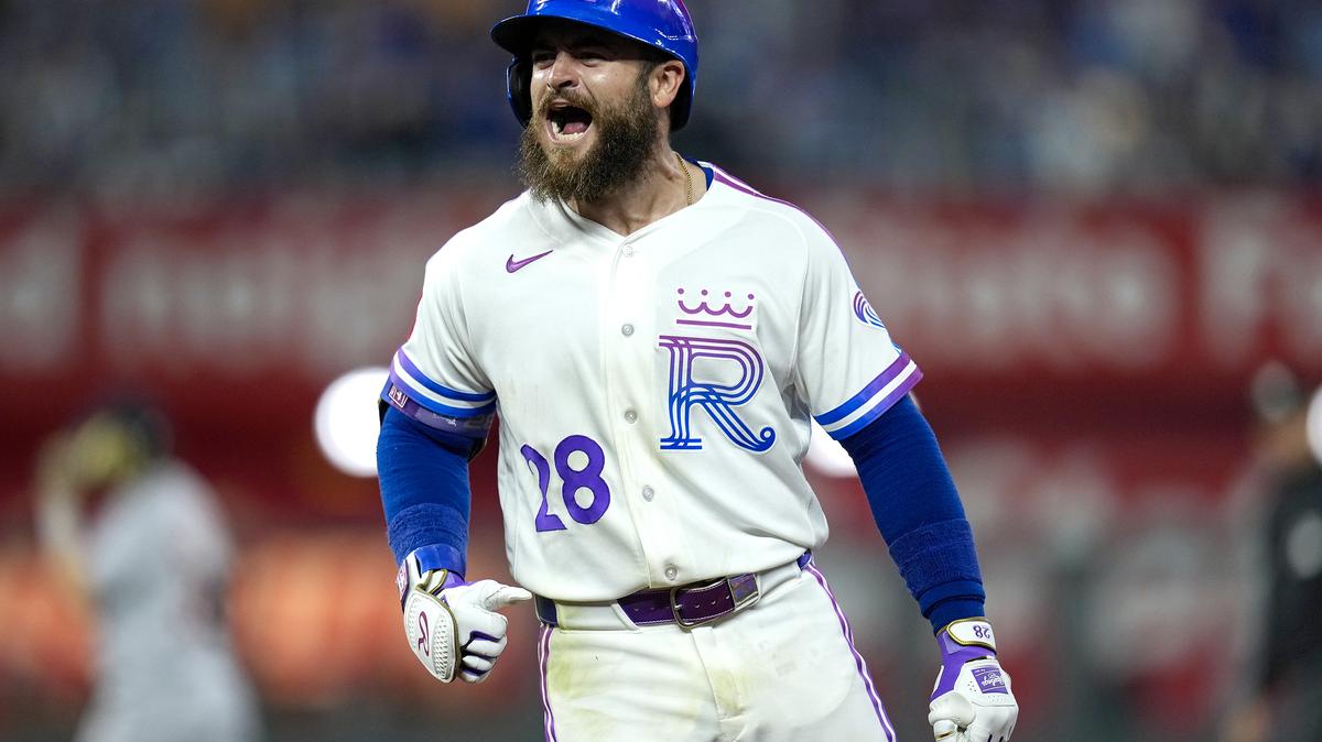 Kyle Isbel #28 of the Kansas City Royals celebrates after hitting a walk-off single to defeat the Detroit Tigers in the ninth inning at Kauffman Stadium on May 8, 2026, in Kansas City, Missouri. (Jay Biggerstaff/Getty Images/TNS)