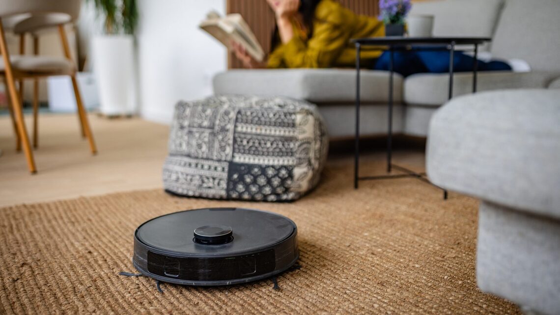 This Hands-Free Roomba Vacuum-Mop Combo Is Still on Sale for Half Off on Amazon 