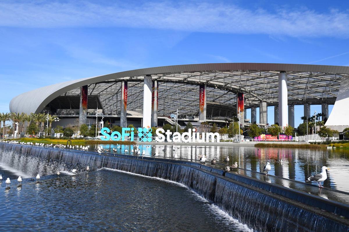  INGLEWOOD, CA - FEBRUARY 8: A view outside SoFi Stadium during Super Bowl LVI media availability day on February 8, 2022 in Inglewood, CA before Sundays game between the Los Angeles Rams and the Cincinnati Bengals. (Photo by Brian Rothmuller/Icon Sportswire via Getty Images) 