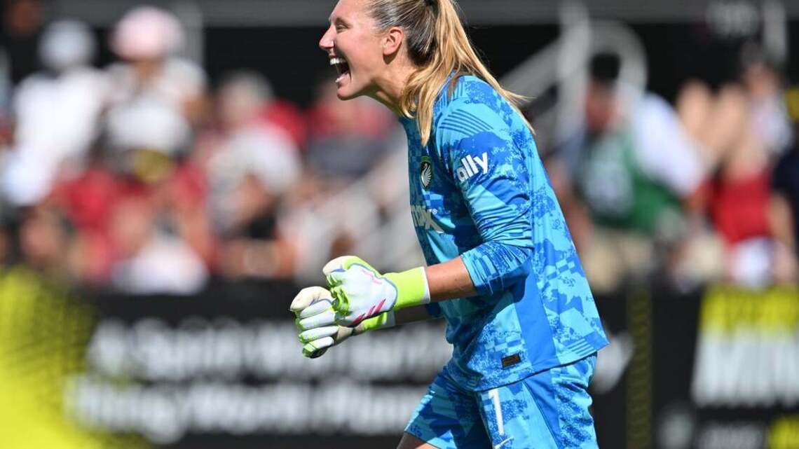 Legacy GK Casey Murphy (right knee) out for season 