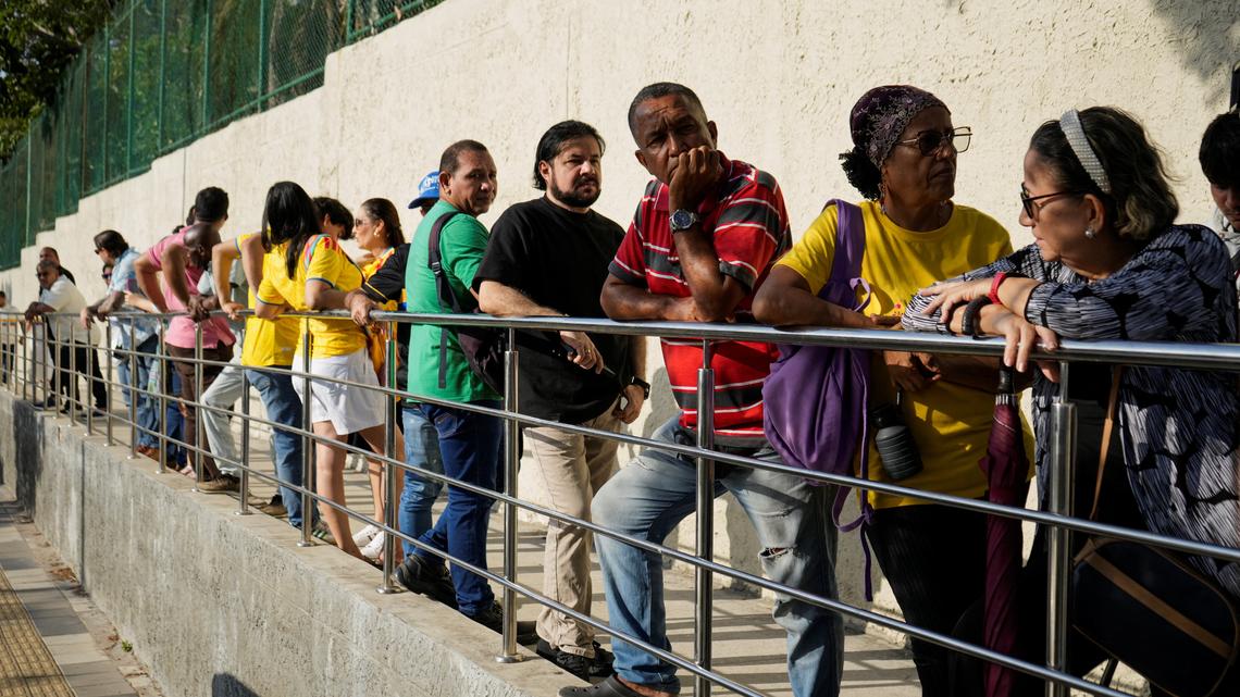 Colombians weigh leftist reforms against right-wing crackdowns in presidential vote 