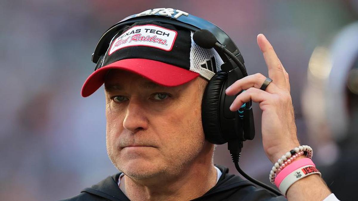  Jan 1, 2026; Miami Gardens, FL, USA; Texas Tech Red Raiders head coach Joey McGuire on the sidelines against the Oregon Ducks during the first half of the 2025 Orange Bowl and quarterfinal game of the College Football Playoff at Hard Rock Stadium. Mandatory Credit: Sam Navarro-Imagn Images | Sam Navarro-Imagn Images 