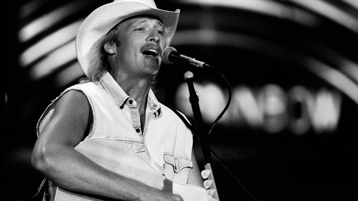 2001 Alan Jackson Hit, 'Scribbled' Down in the Night, Ranked the No. 1 Country Song of the Decade 