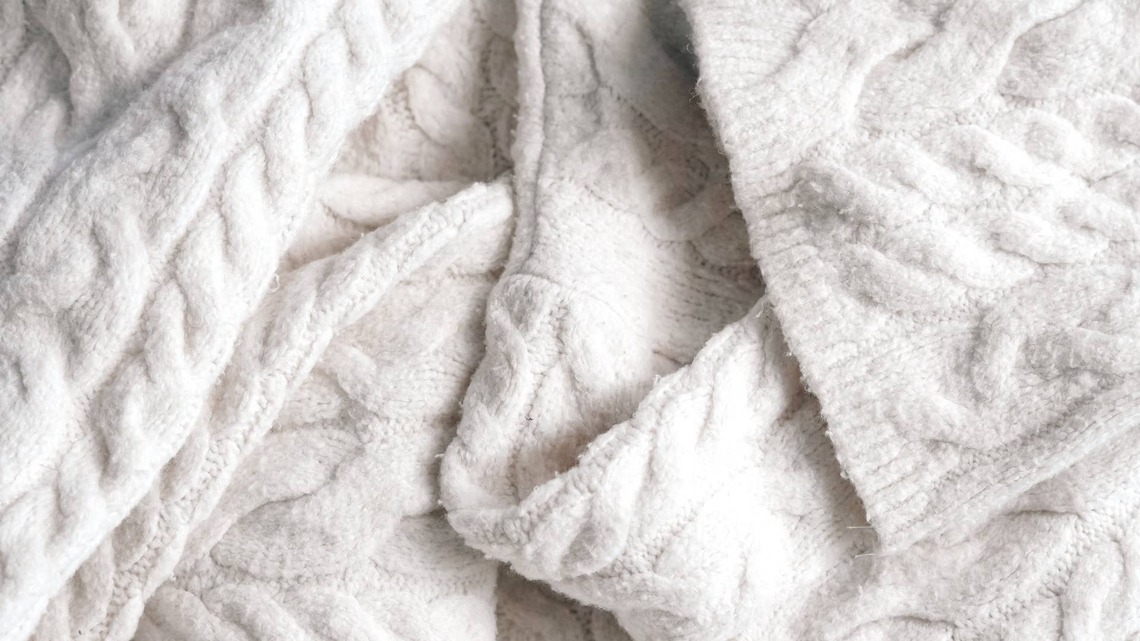 Get Cozy This Fall With Aldi's $15 Cable-Knit Throw Blankets
