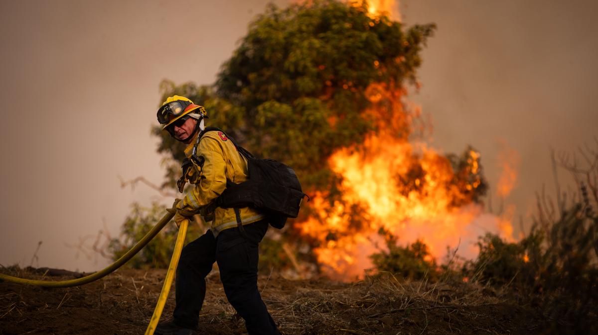 California Wildfires. Fire crews battle the Sandy Fire on May 18, 2026, in Simi Valley, California.