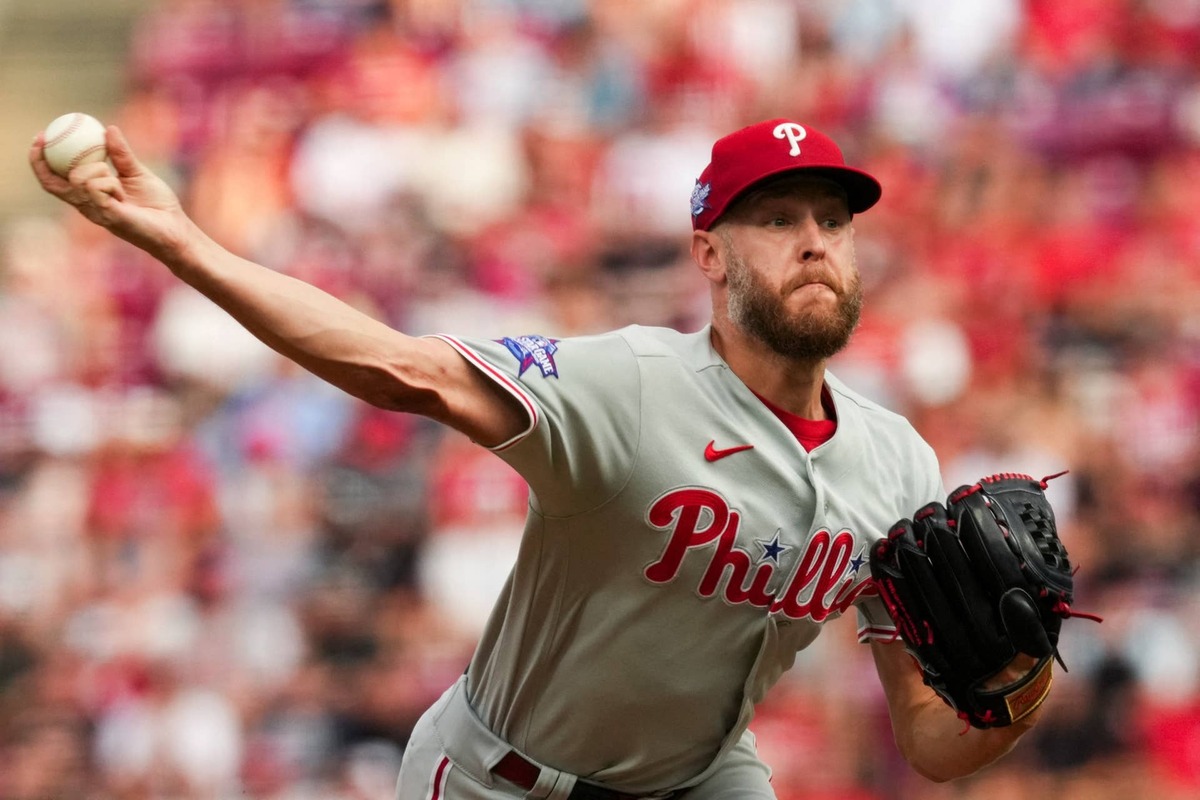  Jul 7, 2026; Cincinnati, Ohio, USA; Philadelphia Phillies pitcher Zack Wheeler throws against the Cincinnati Reds in the second inning at Great American Ball Park. Mandatory Credit: Aaron Doster-Imagn Images