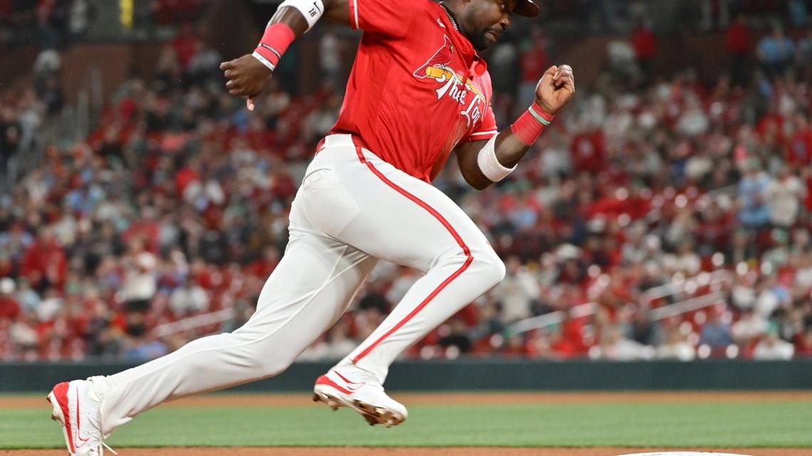 Dustin May’s best outing of season leads Cardinals past Red Sox