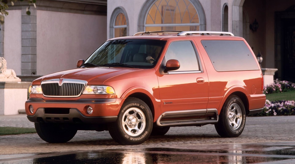  1998 Lincoln Navigator SWB Concept Cole Attisha/Gemini 3 Pro