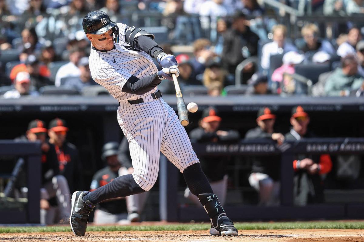  New York Yankees right fielder Aaron Judge (99) hits a two-run home run in the third inning against the Baltimore Orioles at Yankee Stadium on May 3, 2026. Wendell Cruz-Imagn Images