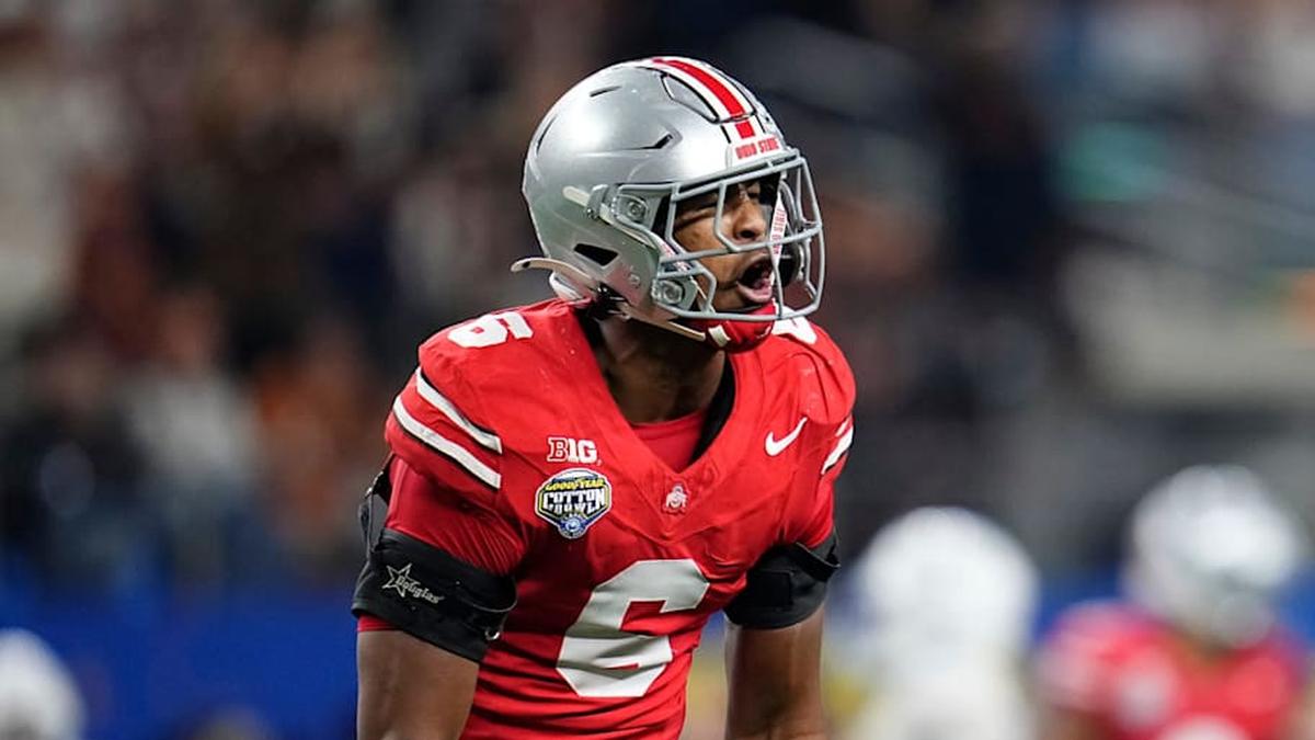  Ohio State safety Sonny Styles ended up in a terrific situation after being selected by the Commanders in the first round of the 2026 NFL draft. | Adam Cairns/Columbus Dispatch / USA TODAY NETWORK via Imagn Images 