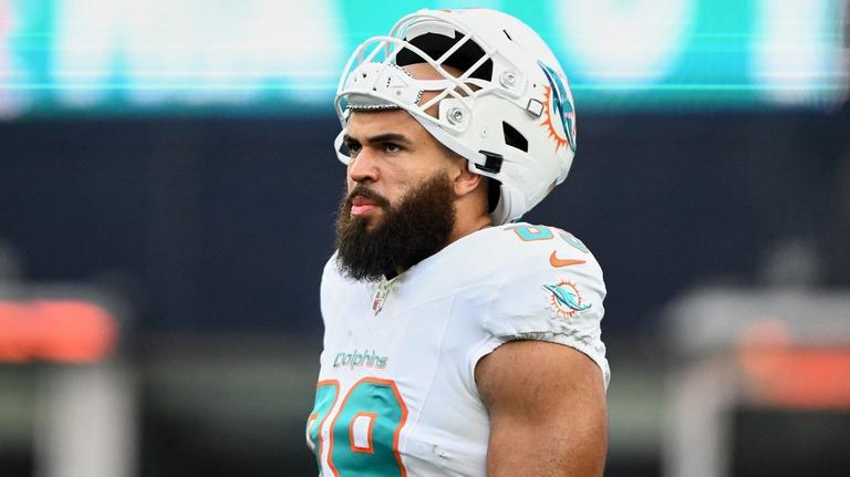 Patriots TE Julian Hill to miss entire 2026 season 