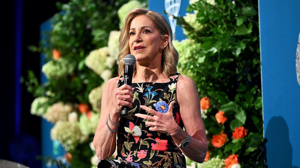 Tennis Icon Chris Evert Reveals 'Relentless' Ovarian Cancer Has Returned 