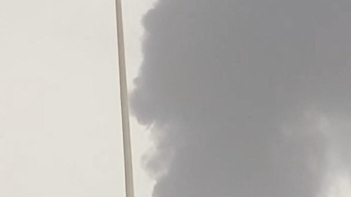 Iran war spreads to Red Sea and Caspian, Gulf quiet as US forgoes strikes 