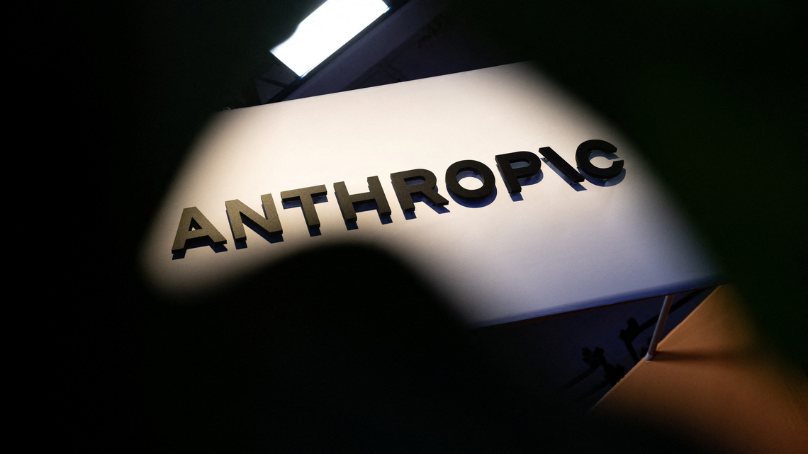 Exclusive-Anthropic quietly sets up biology lab as it ramps AI drug program 