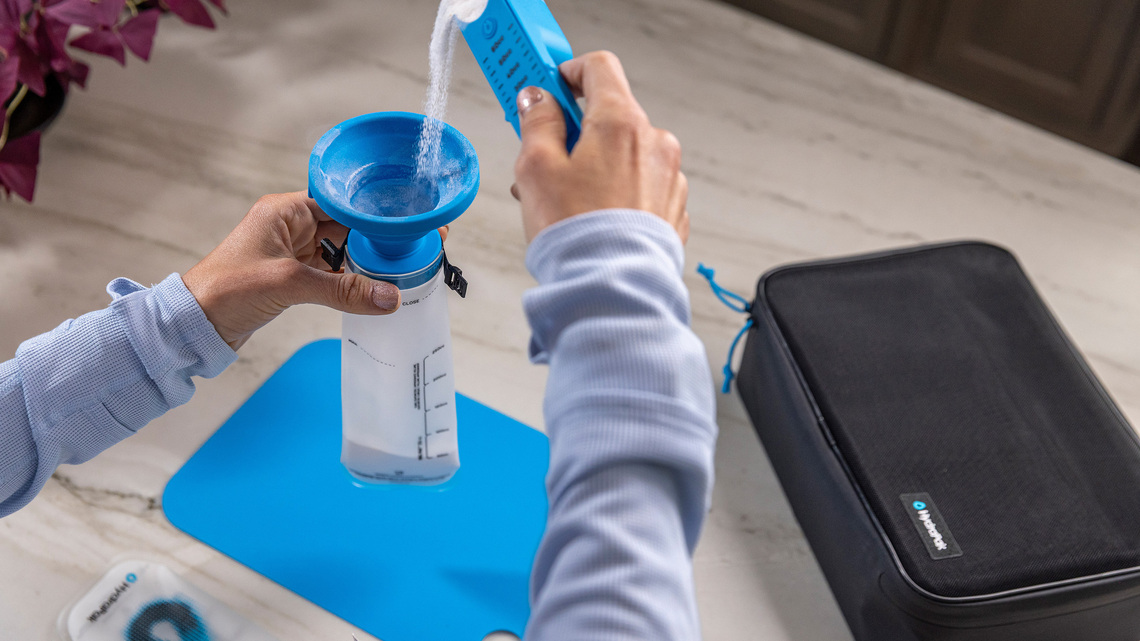 Keep your nutrition products organized and at the ready with this HydraPak fuel kit