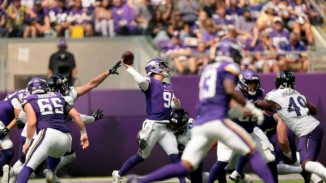 J.J. McCarthy flashes big-play ability but familiar issues remain in Vikings' loss to Ravens 