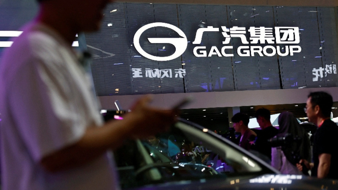 China's GAC plans to buy FAW stake in an auto JV, filing shows