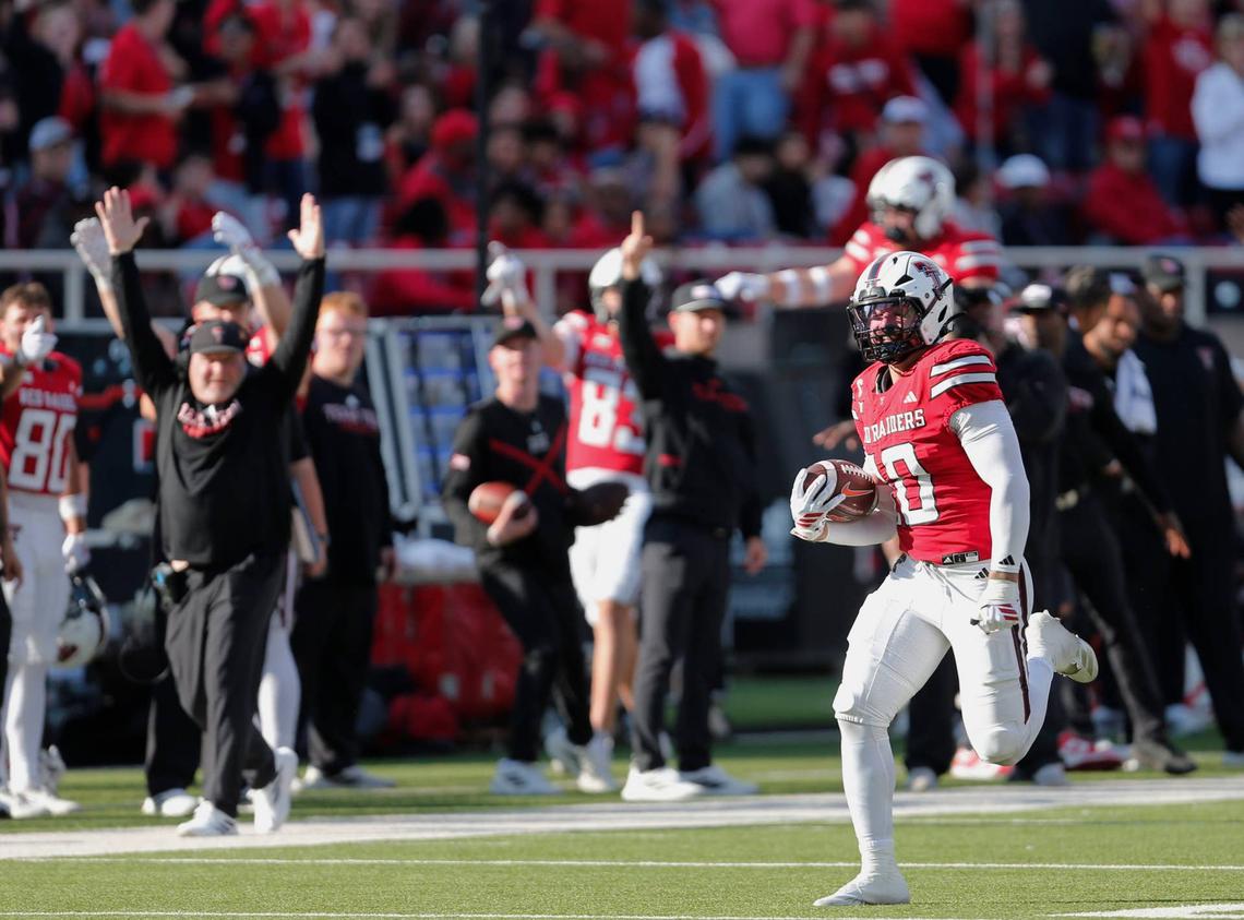  Texas Tech Red Raiders linebacker Jacob Rodriguez returns a fumble recovery against the Oklahoma State Cowboys in Lubbock, Texas, on Oct. 25, 2025. USA TODAY Network via Reuters Connect