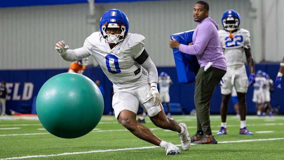  Jayden Woods headlines the Gators' defense. | Kyle Lander / Florida Gators on SI 