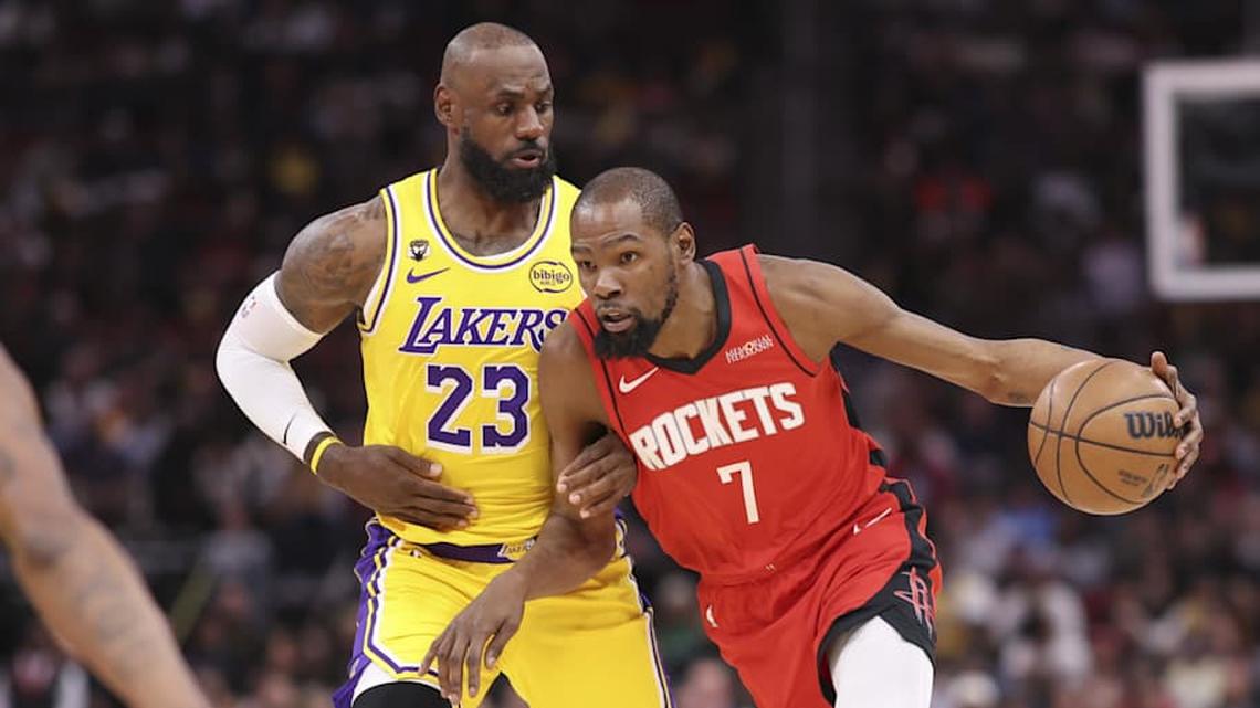  A showdown between legendary forwards LeBron James and Kevin Durant highlights the primetime game between the Lakers and Rockets. | Troy Taormina-Imagn Images 