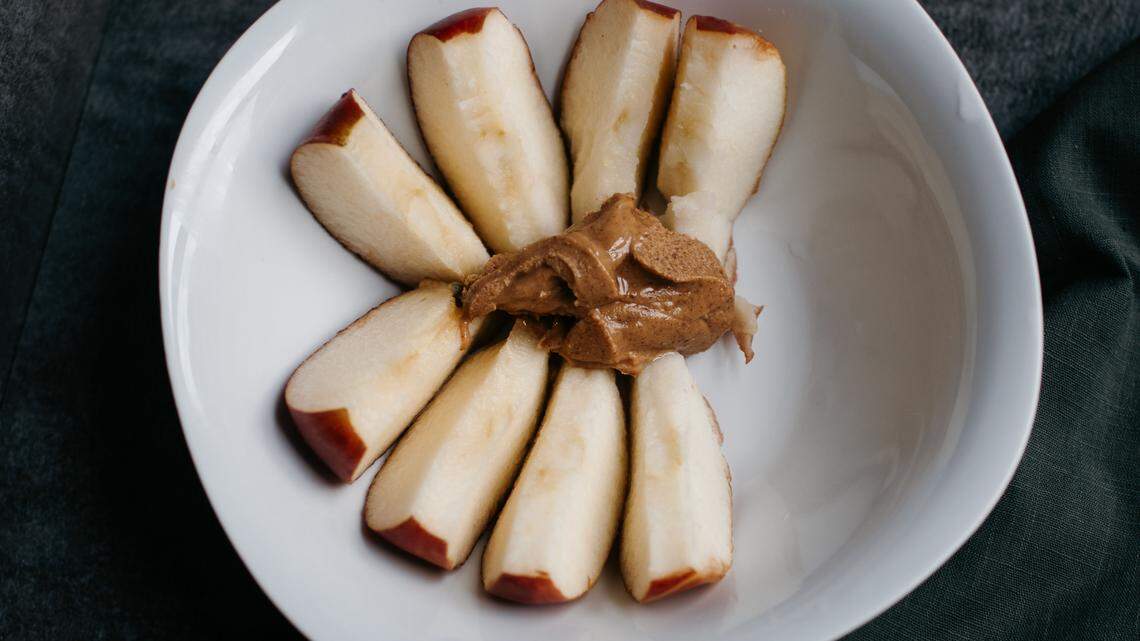 Nutritionist reveals the sleep-boosting foods kids really need