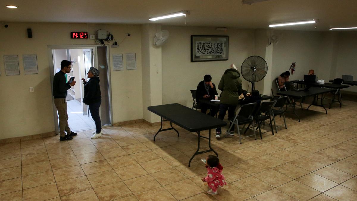 FILE PHOTO: Muslim migrants stranded after U.S. President Donald Trump cancelled all U.S. asylum appointments for migrants waiting in Mexico are seen at the Assabil shelter, the only such refuge in Mexico specifically for Muslim migrants, in Tijuana, Mexico January 21, 2025. REUTERS/Jorge Duenes/File Photo